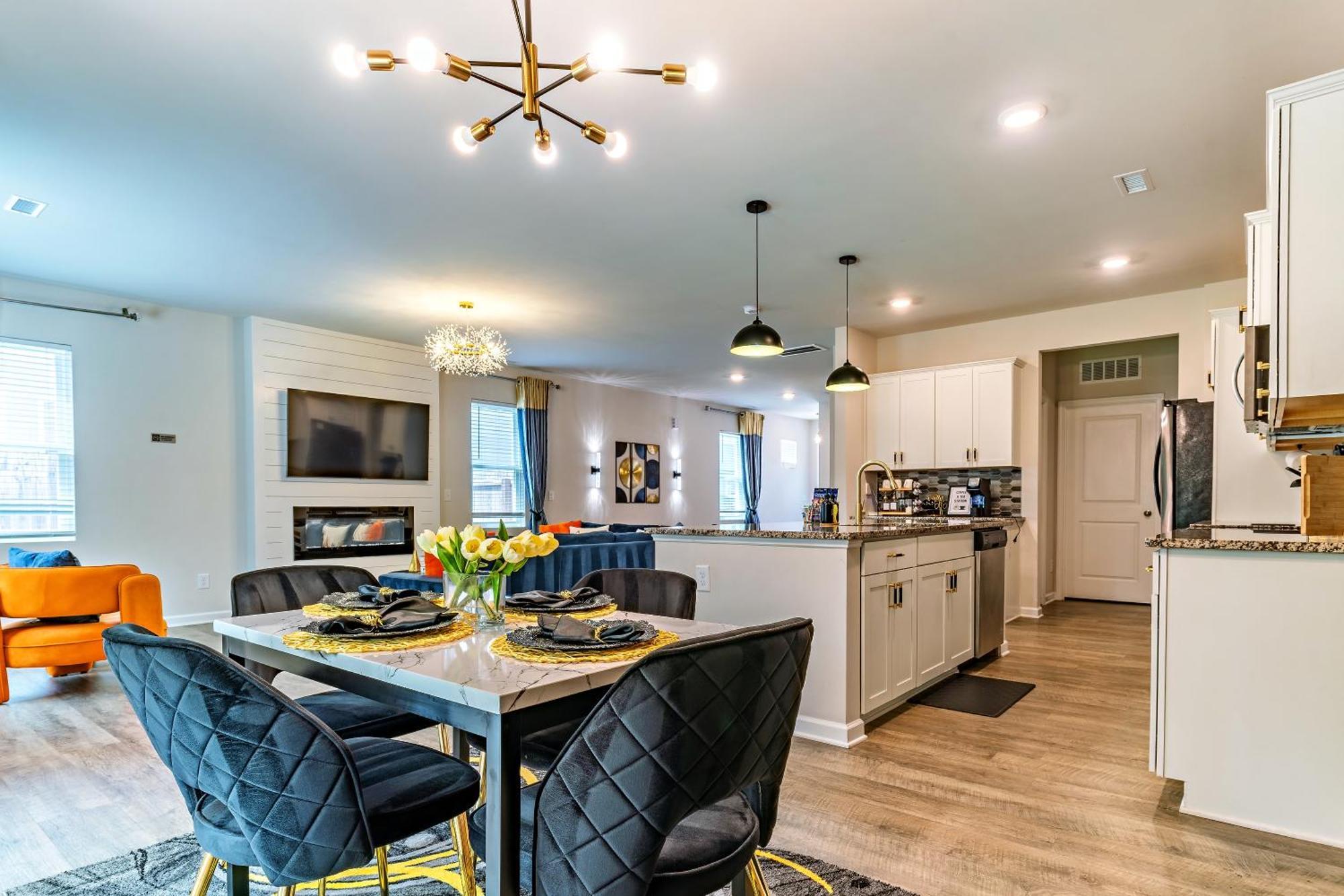Raleigh Luxe Family Retreat- 15 Min To Downtown, Kids Gear, Fast Wifi For Wfh, Ev & Pet Friendly别墅 外观 照片